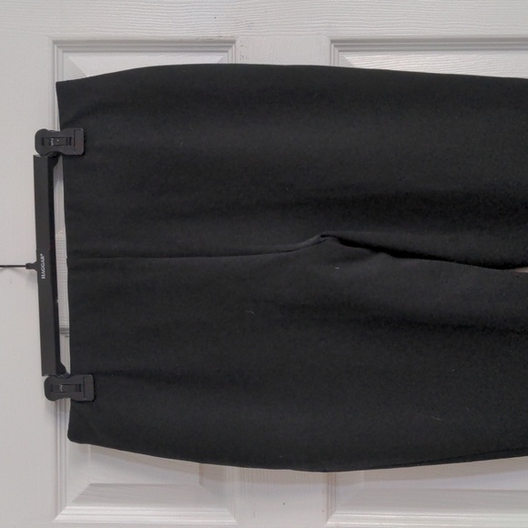 NWT Vince Camuto Black Pants, Size 8 - Picture 4 of 8